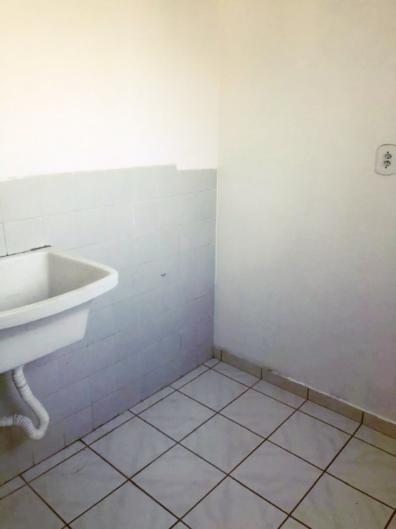 Imagem Apartamento com 2 Quartos à Venda, 62 m² em Jardim Santa Emília - São Paulo