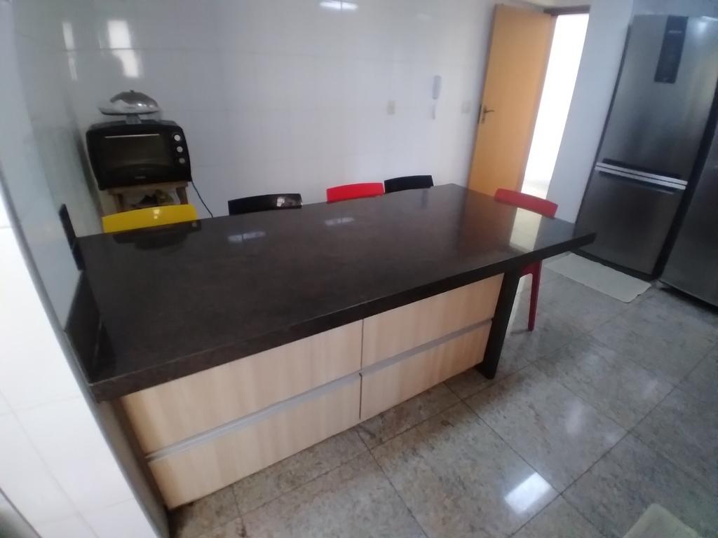 Imagem Apartamento com 4 Quartos à Venda, 216 m²em Setor Bueno - Goiânia