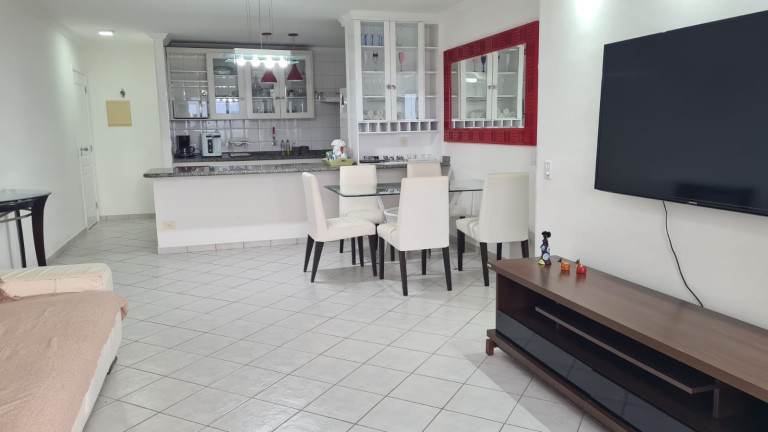Apartamento com 3 Quartos à Venda,  em Riviera - Bertioga
