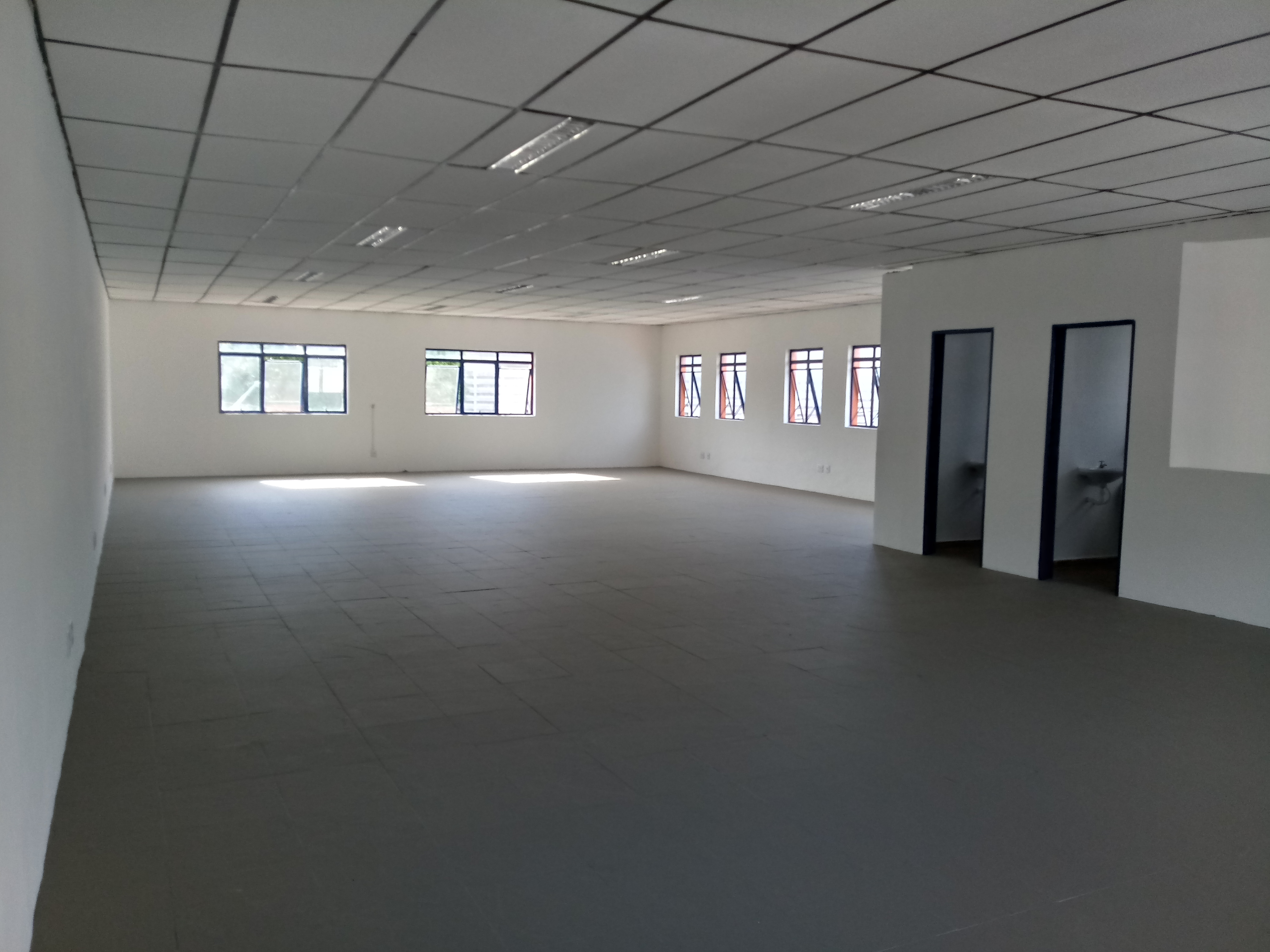 Imagem Galpão para Alugar, 400 m² em Vila Anastácio - São Paulo