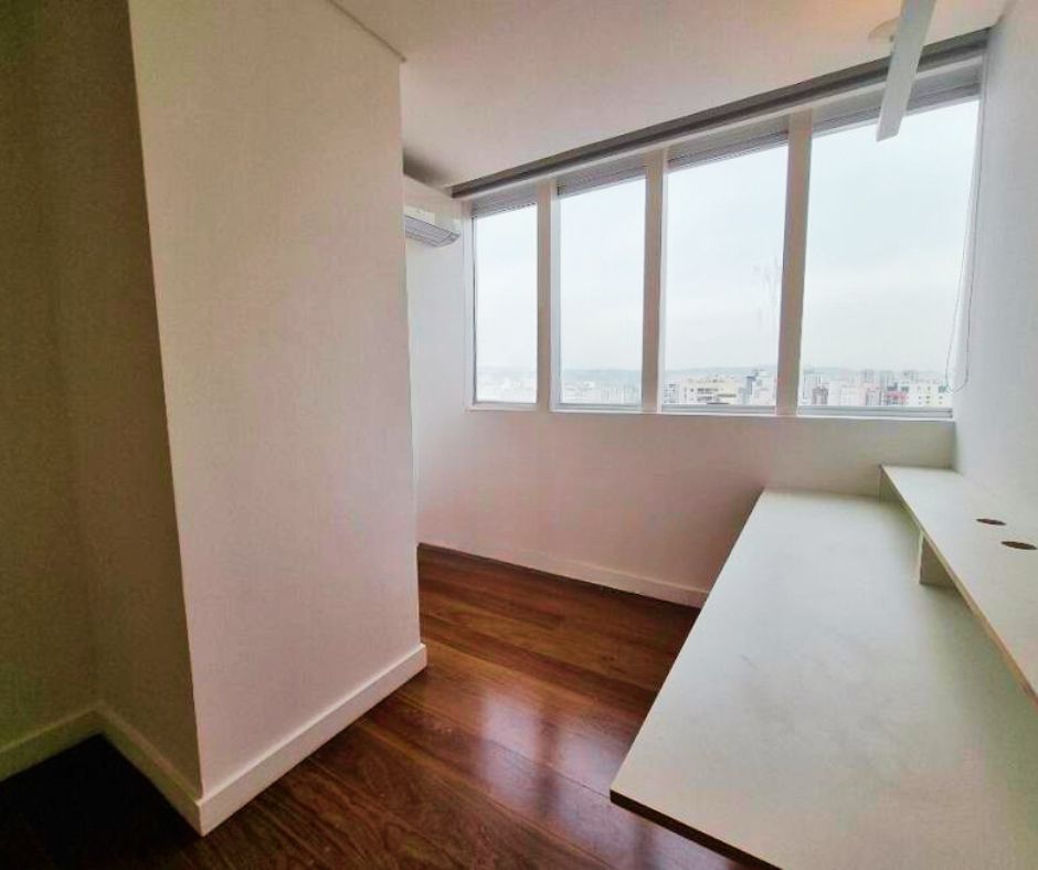Imagem Apartamento com 2 Quartos à Venda, 127 m²em Vila Ipojuca - São Paulo