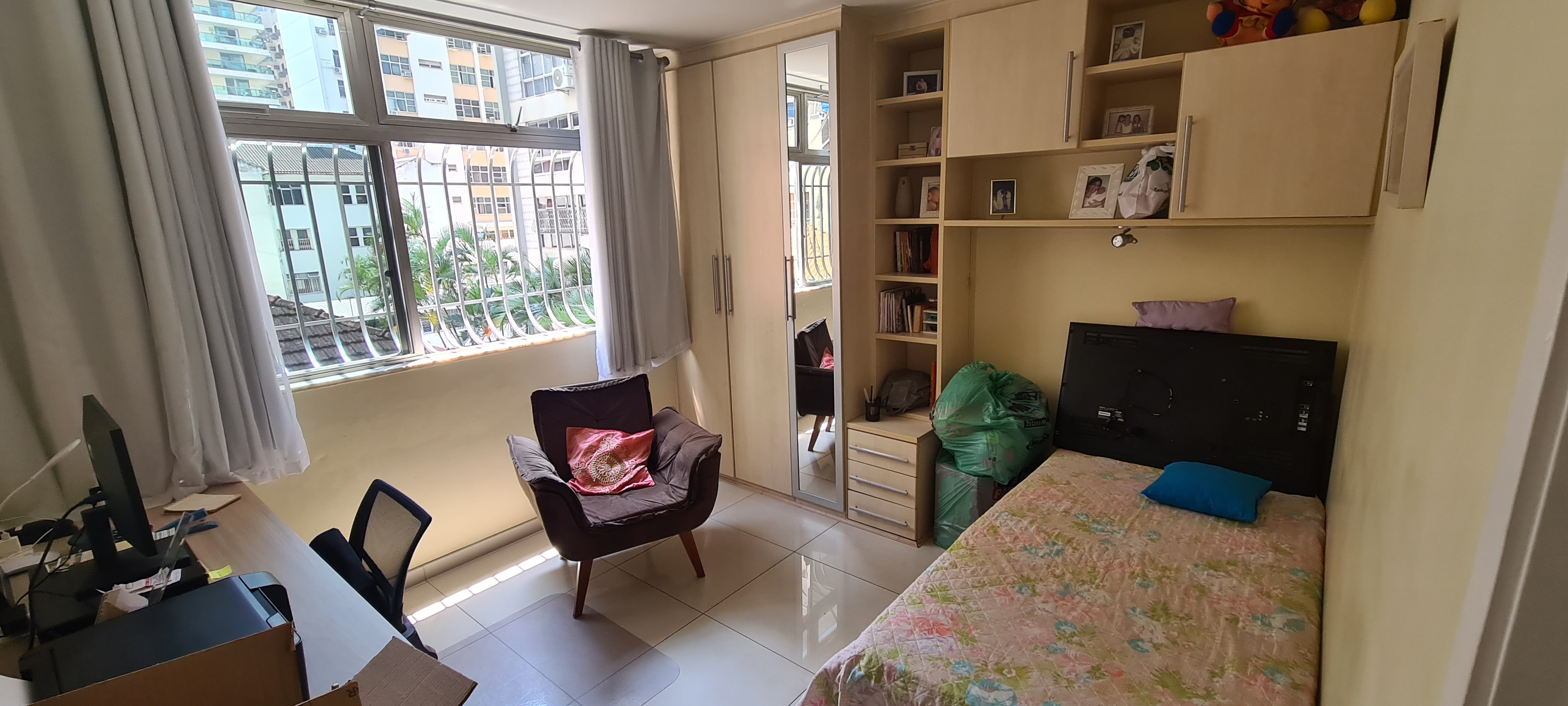 Imagem Apartamento com 3 Quartos à Venda, 286 m²em Icaraí - Niterói
