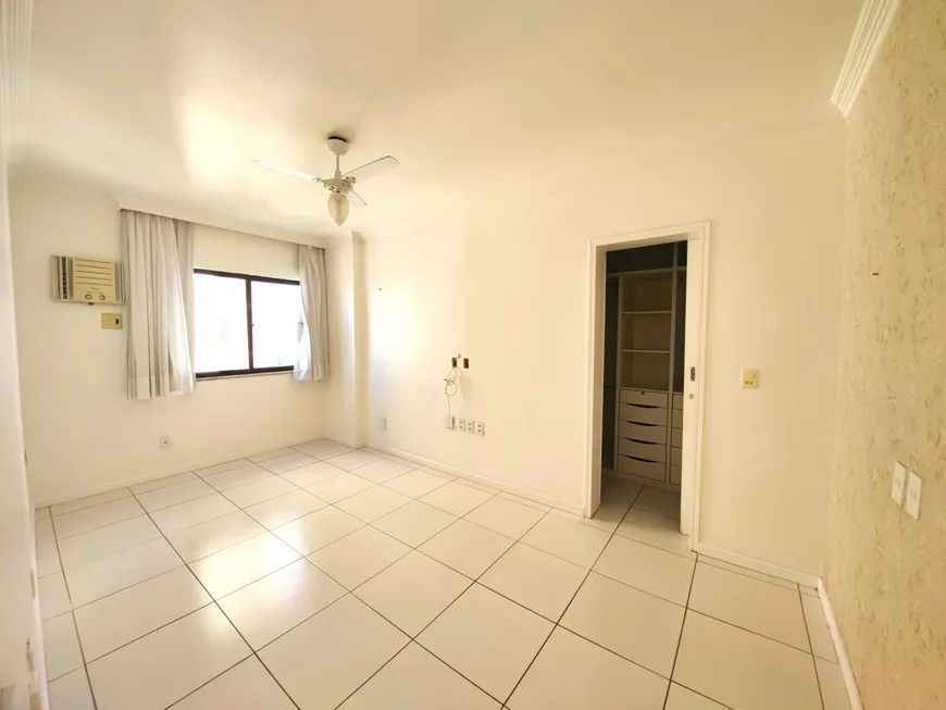 Imagem Apartamento com 3 Quartos à Venda, 125 m²em Cocó - Fortaleza