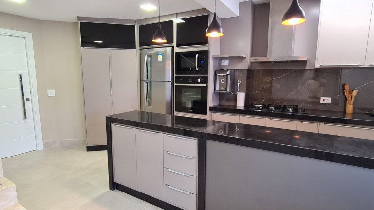 Imagem Apartamento com 3 Quartos à Venda, 180 m² em Riviera - Bertioga Imagem Apartamento com 3 Quartos à Venda, 180 m² em Riviera - Bertioga