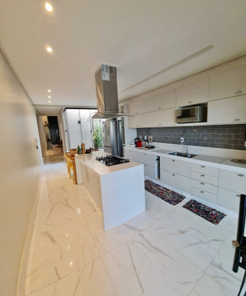 Imagem Casa com 3 Quartos à Venda, 280 m² em Sul (Águas Claras) - Brasília