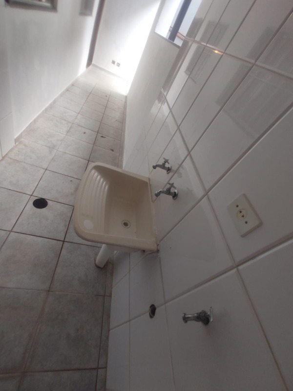 Imagem Casa com 1 Quarto para Alugar, 60 m²em Chácara Inglesa - São Paulo