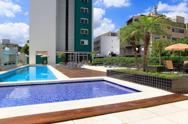 Imagem Apartamento com 2 Quartos à Venda, 87 m² em Passo da Areia - Porto Alegre
