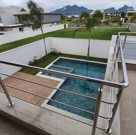 Imagem Casa com 5 Quartos à Venda, 480 m² em Barra da Tijuca - Rio de Janeiro Imagem Casa com 5 Quartos à Venda, 480 m² em Barra da Tijuca - Rio de Janeiro
