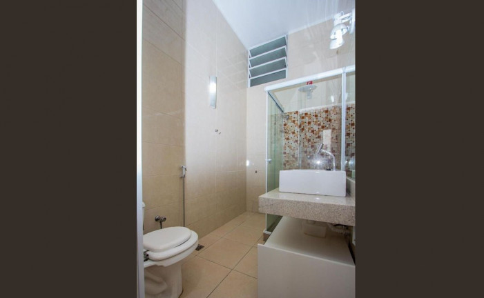 Imagem Apartamento com 3 Quartos à Venda, 100 m² em Copacabana - Rio De Janeiro Imagem Apartamento com 3 Quartos à Venda, 100 m² em Copacabana - Rio De Janeiro