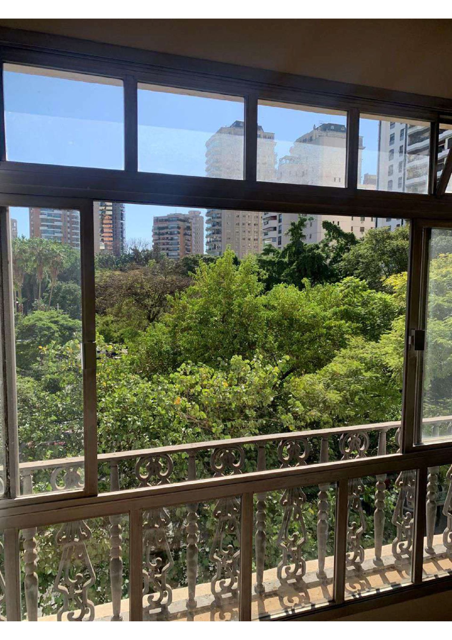 Imagem Apartamento com 3 Quartos à Venda, 141 m²em Vila Nova Conceição - São Paulo