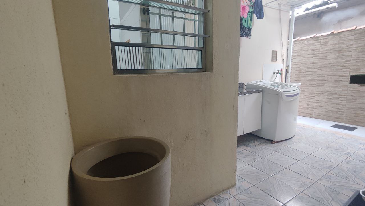 Imagem Casa com 3 Quartos à Venda, 132 m²em Jardim Nova República - Cubatão Imagem Casa com 3 Quartos à Venda, 132 m²em Jardim Nova República - Cubatão