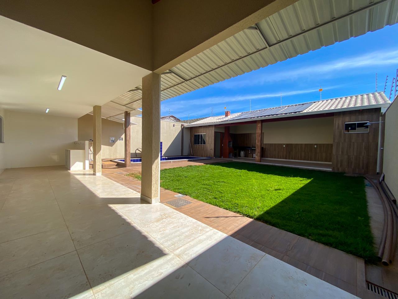 Imagem Casa com 3 Quartos à Venda, 380 m² em Estância Itaici - Caldas Novas