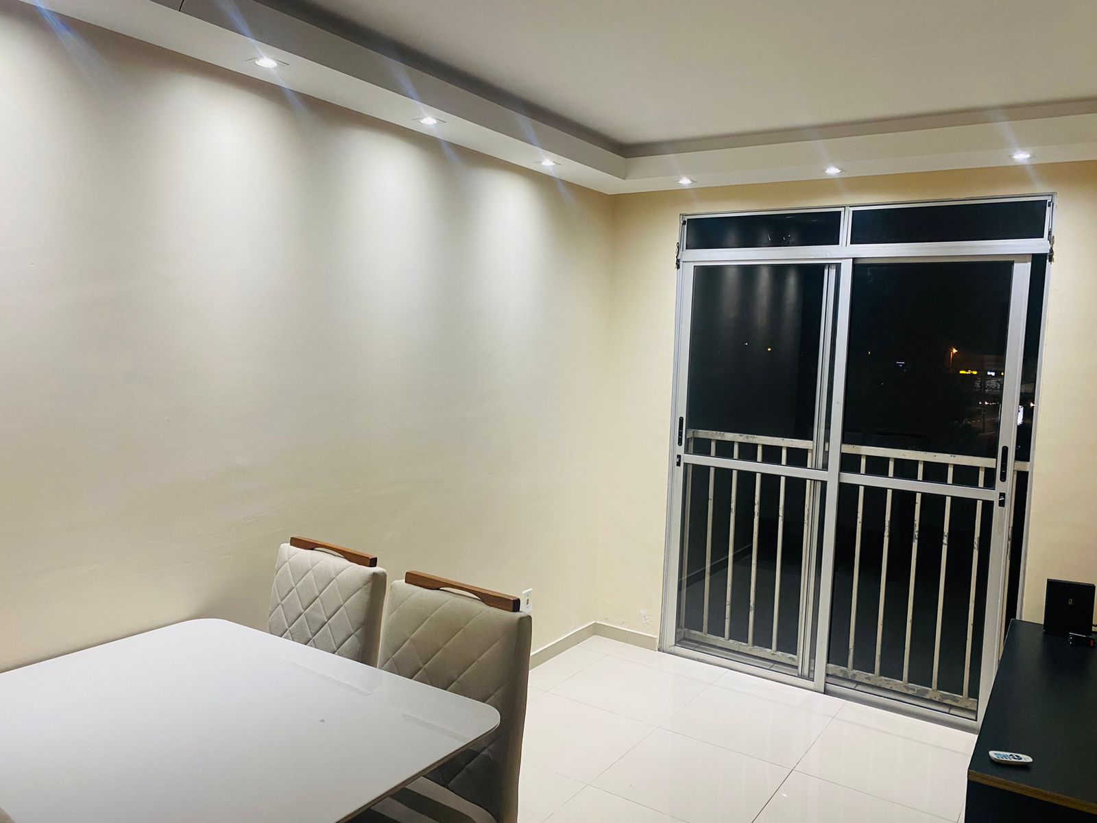 Imagem Apartamento com 2 Quartos para Alugar, em Aracuí - Lauro de Freitas