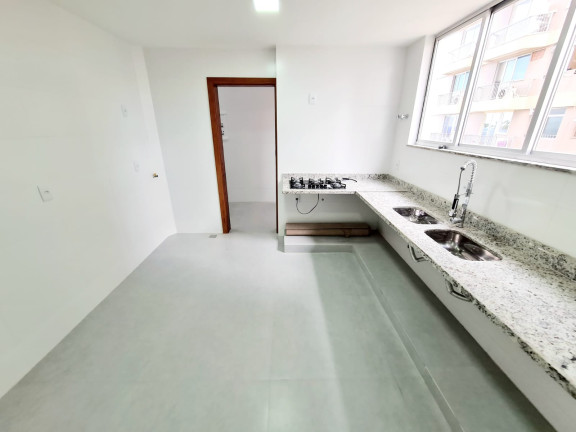 Imagem Apartamento com 4 Quartos à Venda, 185 m² em Bonsucesso - Rio de Janeiro Imagem Apartamento com 4 Quartos à Venda, 185 m² em Bonsucesso - Rio de Janeiro
