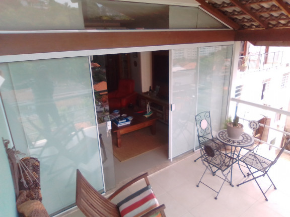 Imagem Casa com 4 Quartos à Venda, 260 m² em Badu - Niterói Imagem Casa com 4 Quartos à Venda, 260 m² em Badu - Niterói