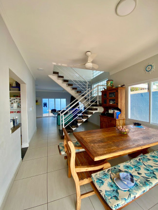 Imagem Sobrado com 4 Quartos à Venda, 308 m² em Flórida - Praia Grande