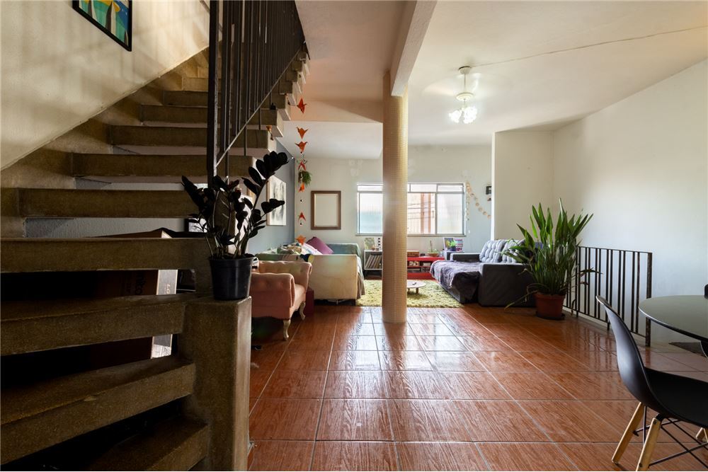 Casa com 2 Quartos à Venda, 149 m²em Alto da Lapa - São Paulo