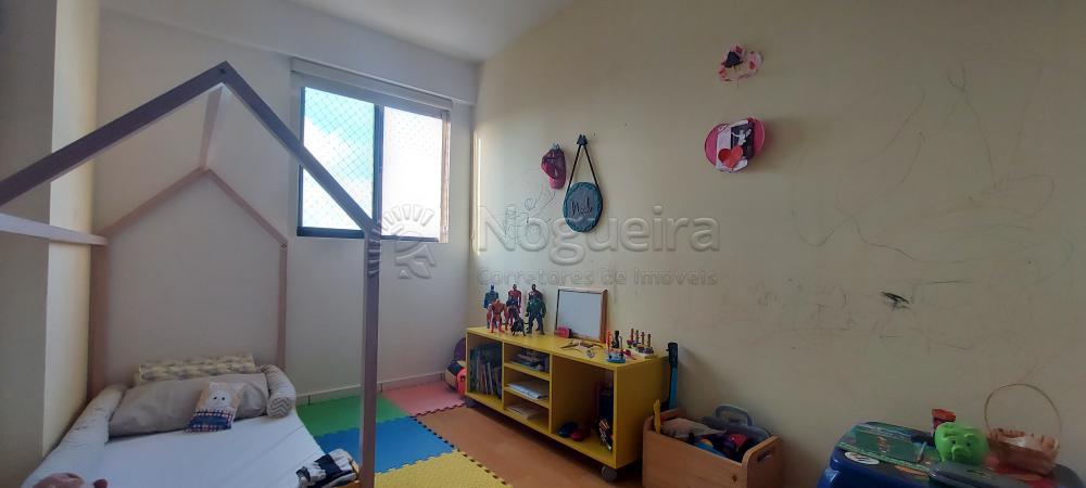 Imagem Apartamento com 2 Quartos à Venda, 79 m² em Casa Amarela - Recife