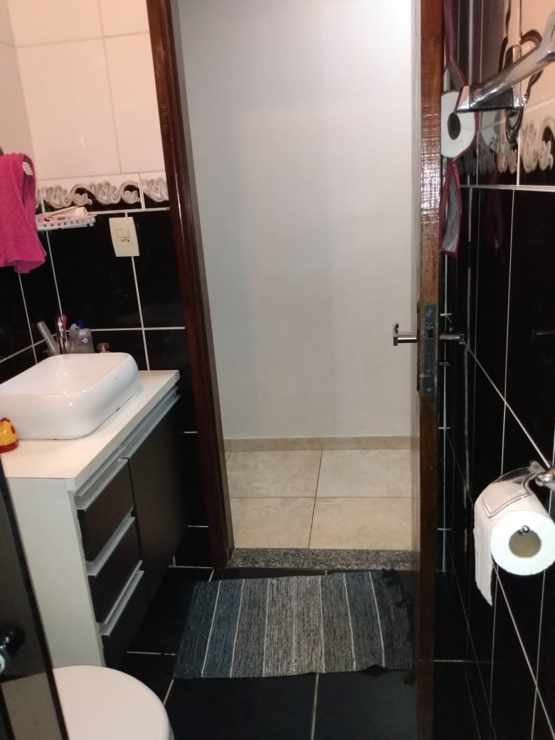 Imagem Casa com 2 Quartos à Venda, 59 m²em Jardim América - Poá