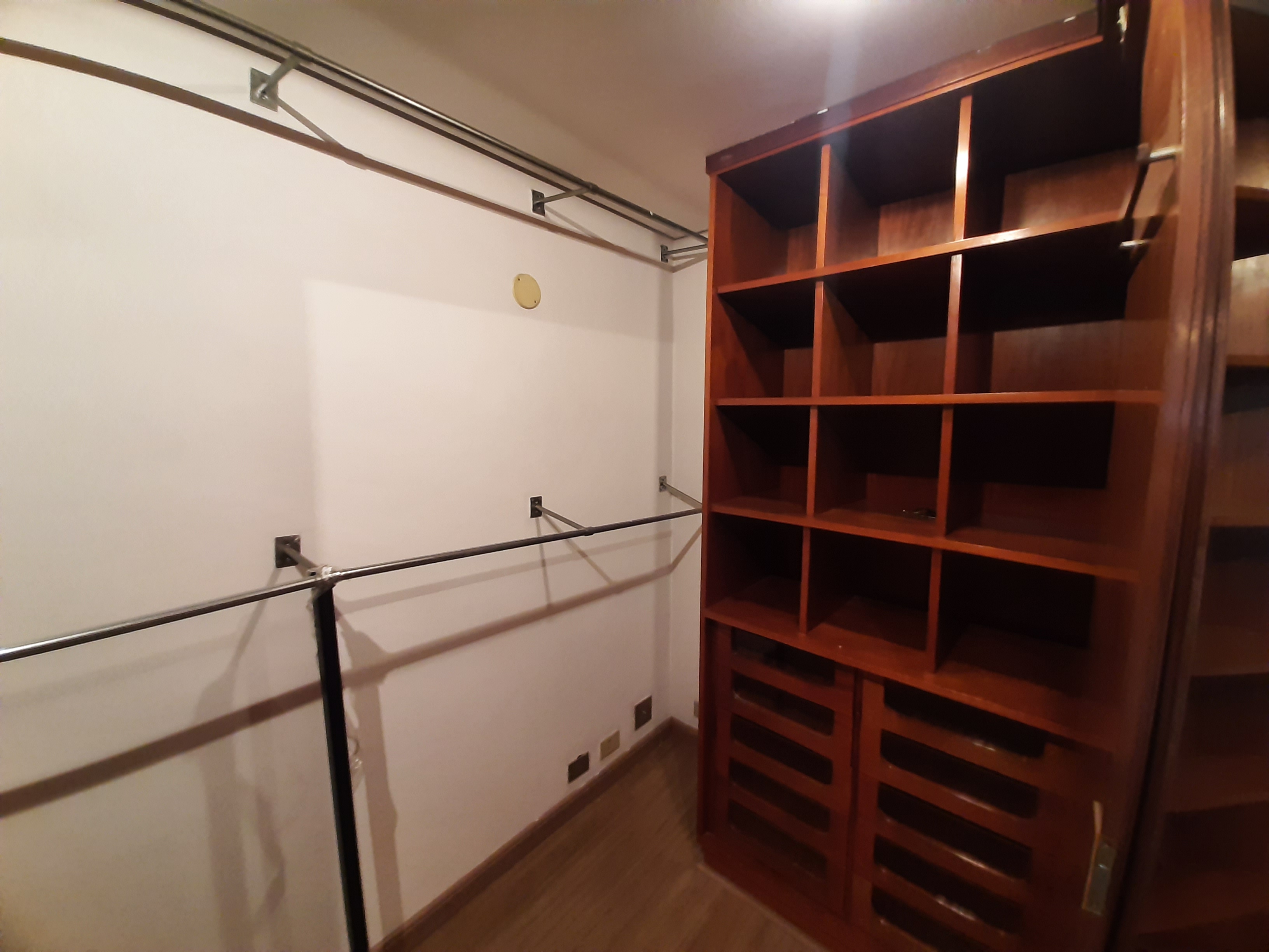Imagem Apartamento com 4 Quartos à Venda, 216 m²em Perdizes - São Paulo