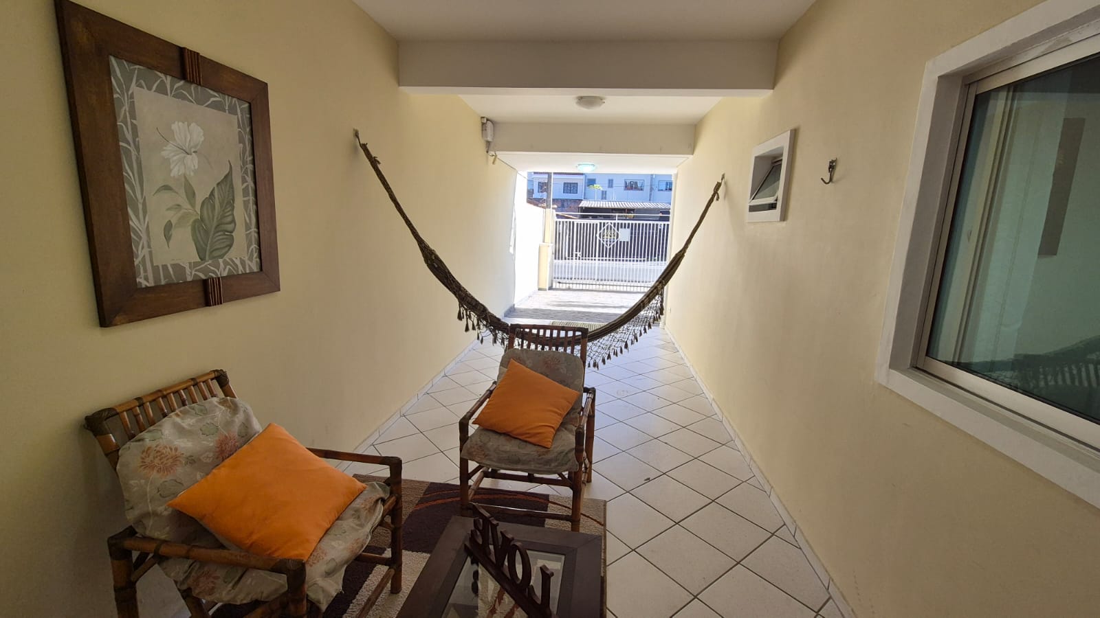 Imagem Sobrado com 3 Quartos à Venda, 177 m² em Cajuru - Curitiba Imagem Sobrado com 3 Quartos à Venda, 177 m² em Cajuru - Curitiba