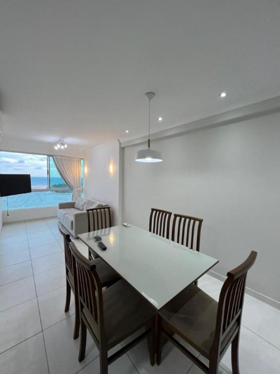 Imagem Apartamento com 2 Quartos para Alugar, 50 m²em Barra de Jangada - Jaboatão dos Guararapes Imagem Apartamento com 2 Quartos para Alugar, 50 m²em Barra de Jangada - Jaboatão dos Guararapes