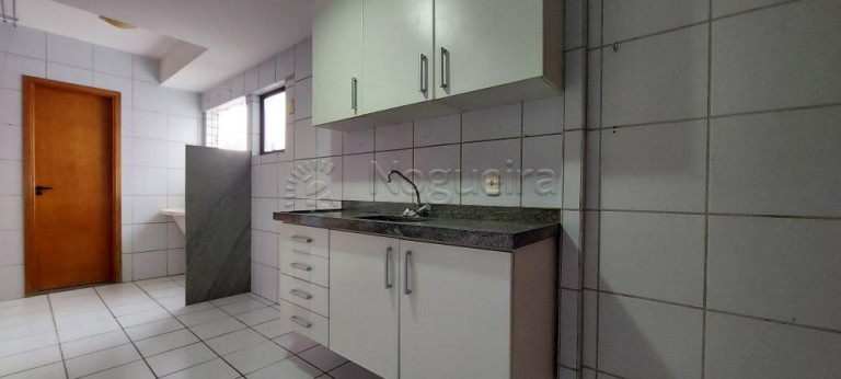 Imagem Apartamento com 2 Quartos à Venda, 68 m² em Torre - Recife Imagem Apartamento com 2 Quartos à Venda, 68 m² em Torre - Recife