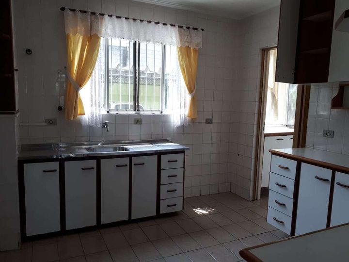 Imagem Sobrado com 3 Quartos à Venda, 167 m² em Jardim Portugal - São José Dos Campos