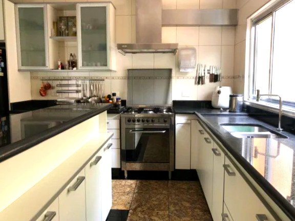 Imagem Sobrado com 3 Quartos à Venda, 345 m² em Jardim Peri Peri - São Paulo Imagem Sobrado com 3 Quartos à Venda, 345 m² em Jardim Peri Peri - São Paulo