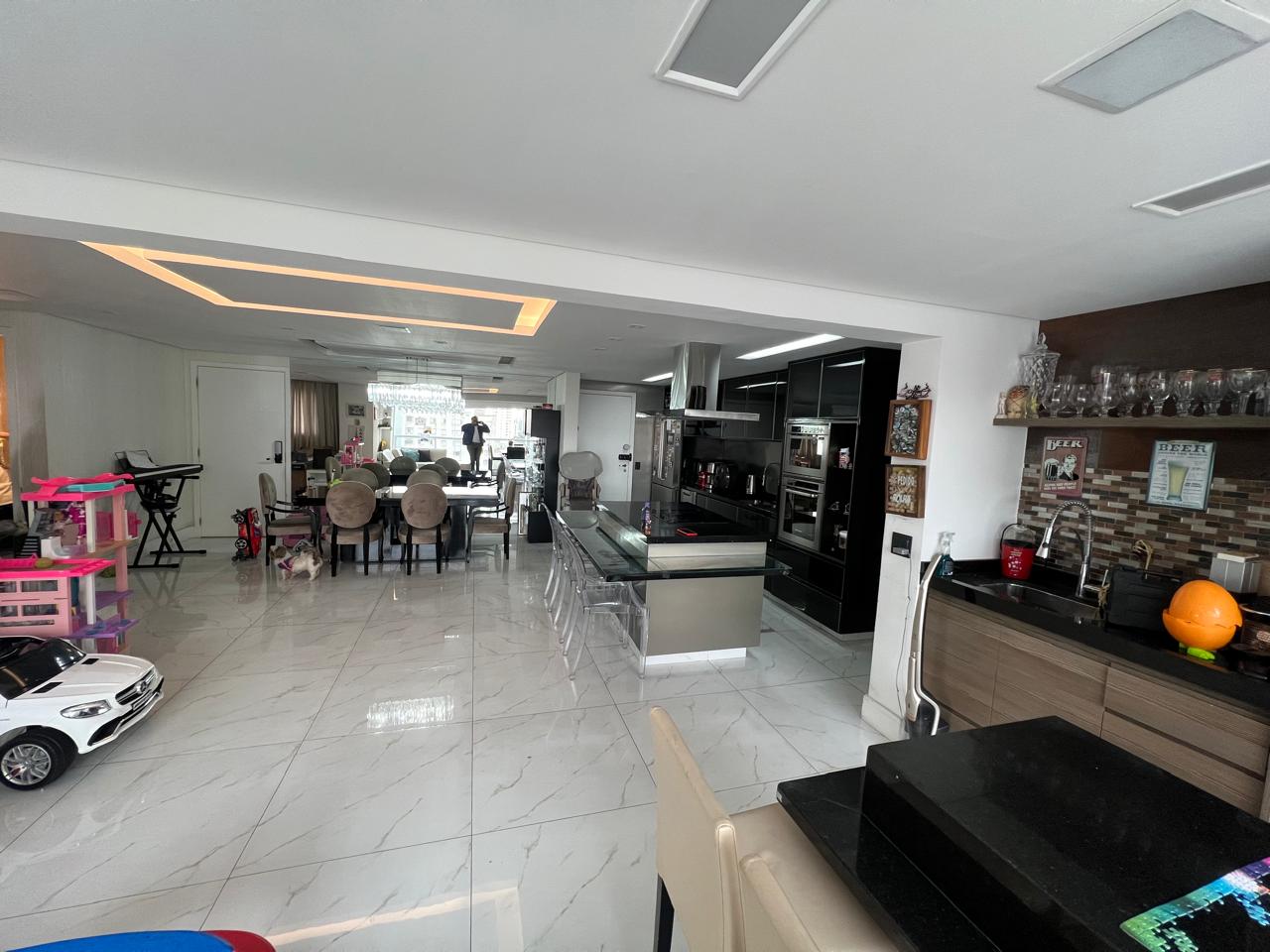 Imagem Apartamento com 3 Quartos à Venda ou Temporada, 134 m²em Aclimação - São Paulo Imagem Apartamento com 3 Quartos à Venda ou Temporada, 134 m²em Aclimação - São Paulo