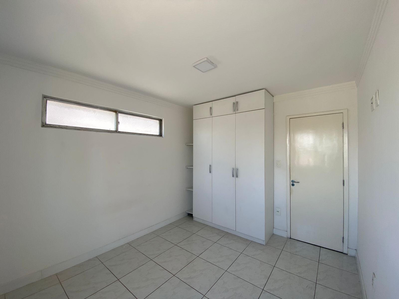 Imagem Apartamento com 3 Quartos para Alugar, 80 m²em Piedade - Jaboatão dos Guararapes Imagem Apartamento com 3 Quartos para Alugar, 80 m²em Piedade - Jaboatão dos Guararapes