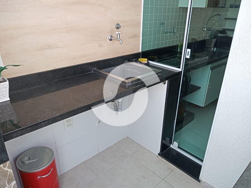 Imagem Cobertura com 1 Quarto à Venda ou Temporada, 85 m² em Itacoatiara - Niterói Imagem Cobertura com 1 Quarto à Venda ou Temporada, 85 m² em Itacoatiara - Niterói