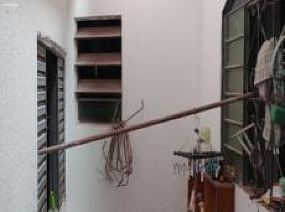 Imagem Casa com 3 Quartos à Venda, em Jardim Santa Lúcia - Campinas Imagem Casa com 3 Quartos à Venda, em Jardim Santa Lúcia - Campinas