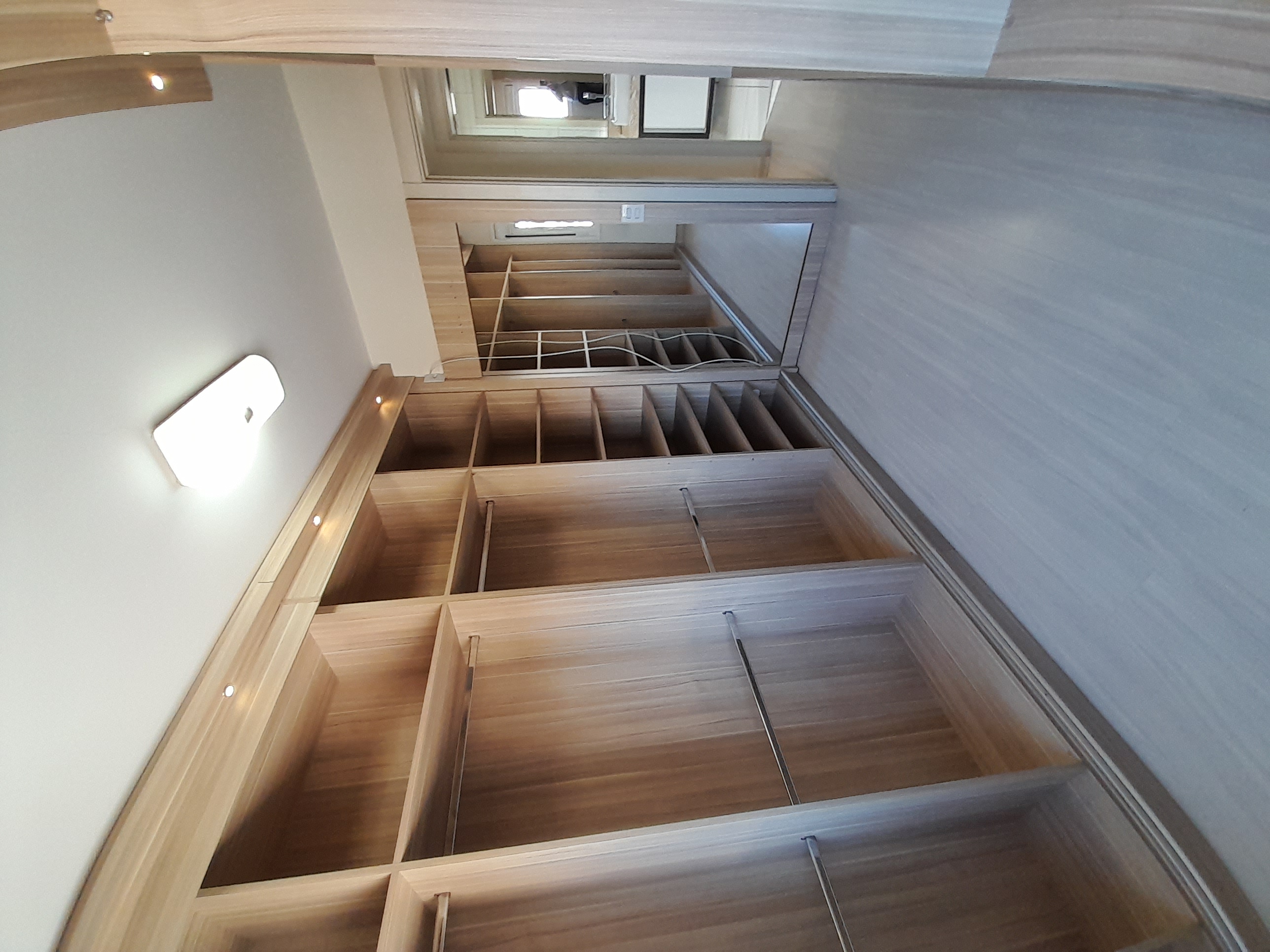 Imagem Apartamento com 2 Quartos à Venda, 54 m²em Santa Catarina - Caxias do Sul Imagem Apartamento com 2 Quartos à Venda, 54 m²em Santa Catarina - Caxias do Sul