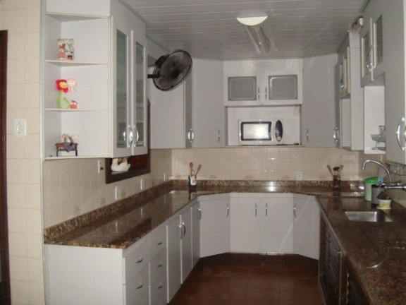 Imagem Casa com 7 Quartos à Venda, 400 m² em Cadetes Fabres - Guapimirim Imagem Casa com 7 Quartos à Venda, 400 m² em Cadetes Fabres - Guapimirim