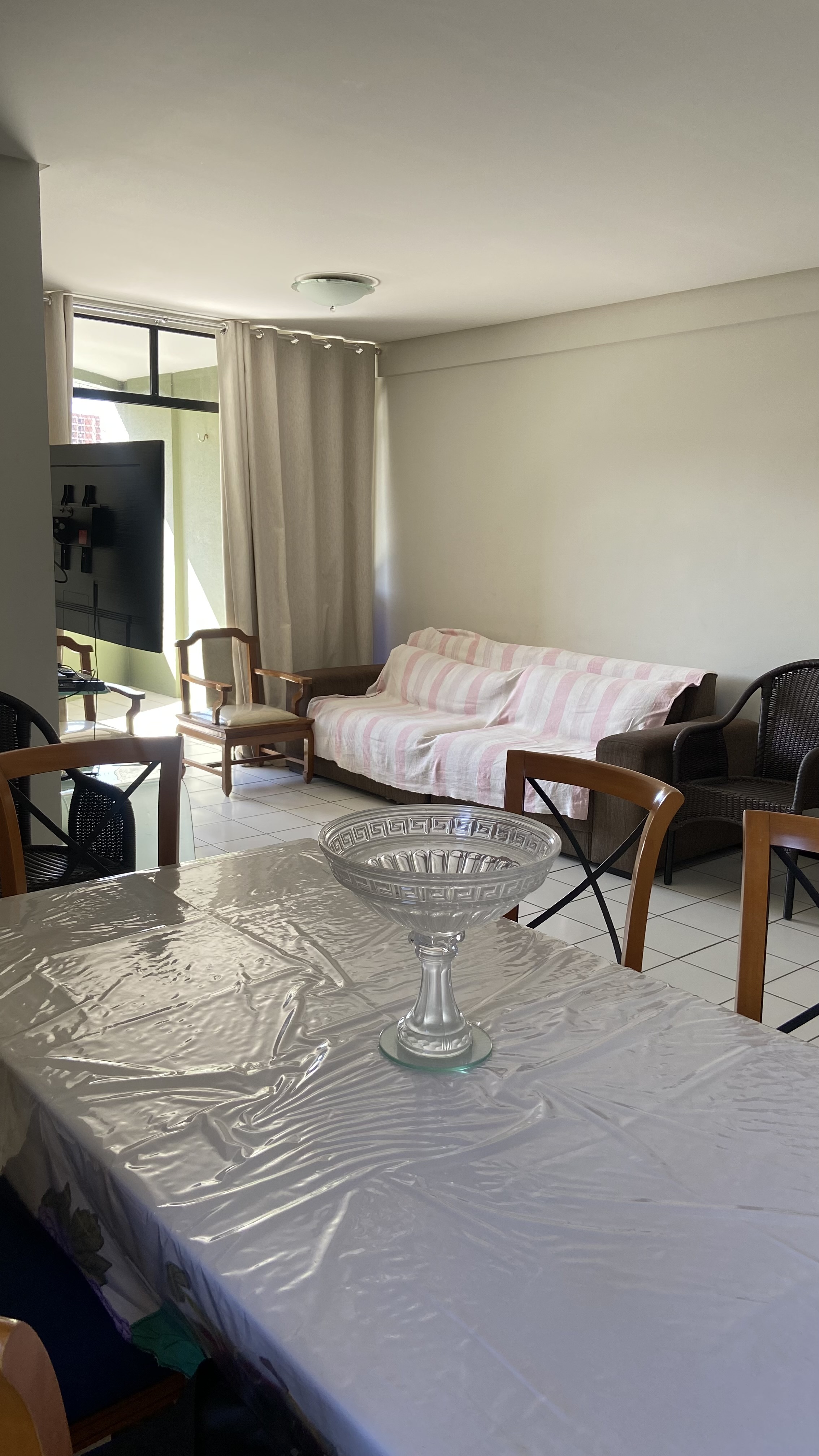 Imagem Apartamento com 3 Quartos à Venda, 130 m²em Jóquei - Teresina Imagem Apartamento com 3 Quartos à Venda, 130 m²em Jóquei - Teresina