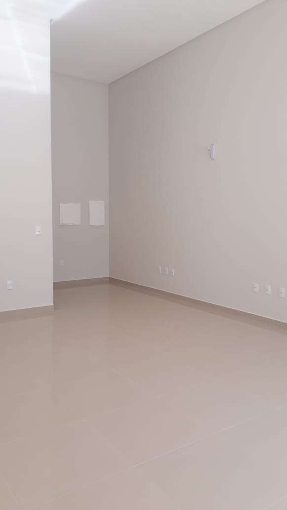Sala Comercial à Venda, 48 m² em Itapema
