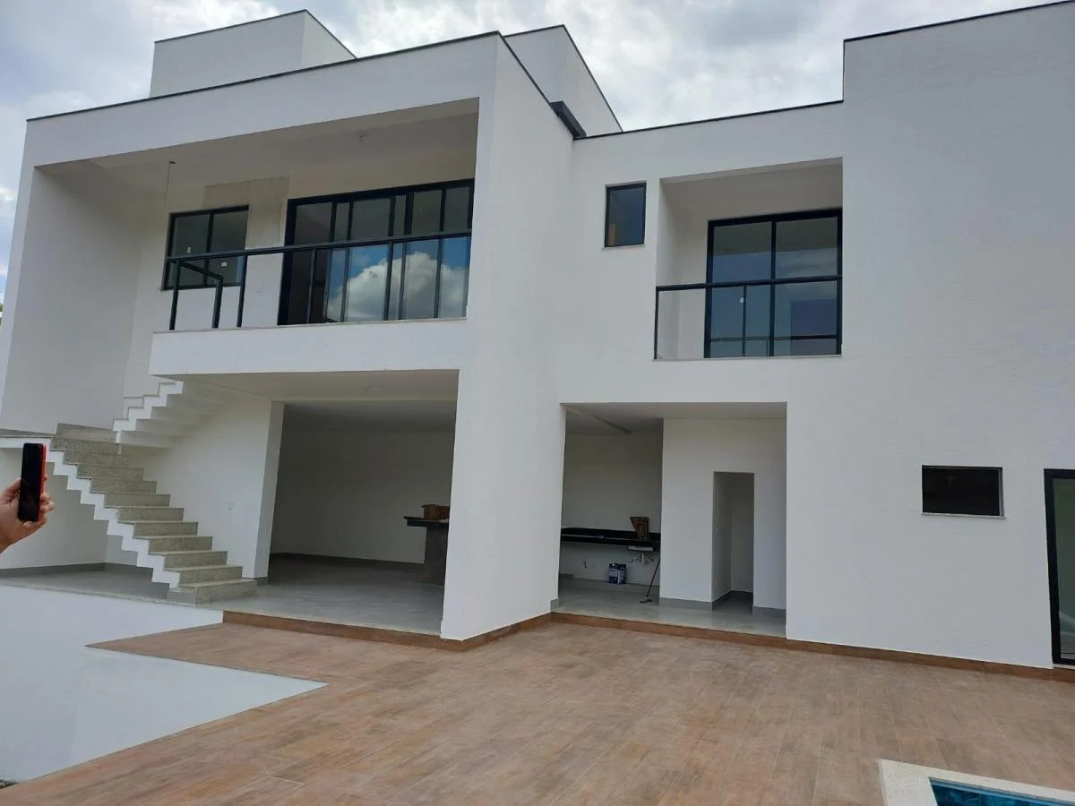 Imagem Casa de Condomínio com 4 Quartos à Venda, 302 m²em Novo Santos Dumont - Lagoa Santa Imagem Casa de Condomínio com 4 Quartos à Venda, 302 m²em Novo Santos Dumont - Lagoa Santa