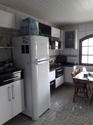 Imagem Casa com 2 Quartos à Venda, 70 m² em Vila Muqui - Teresópolis