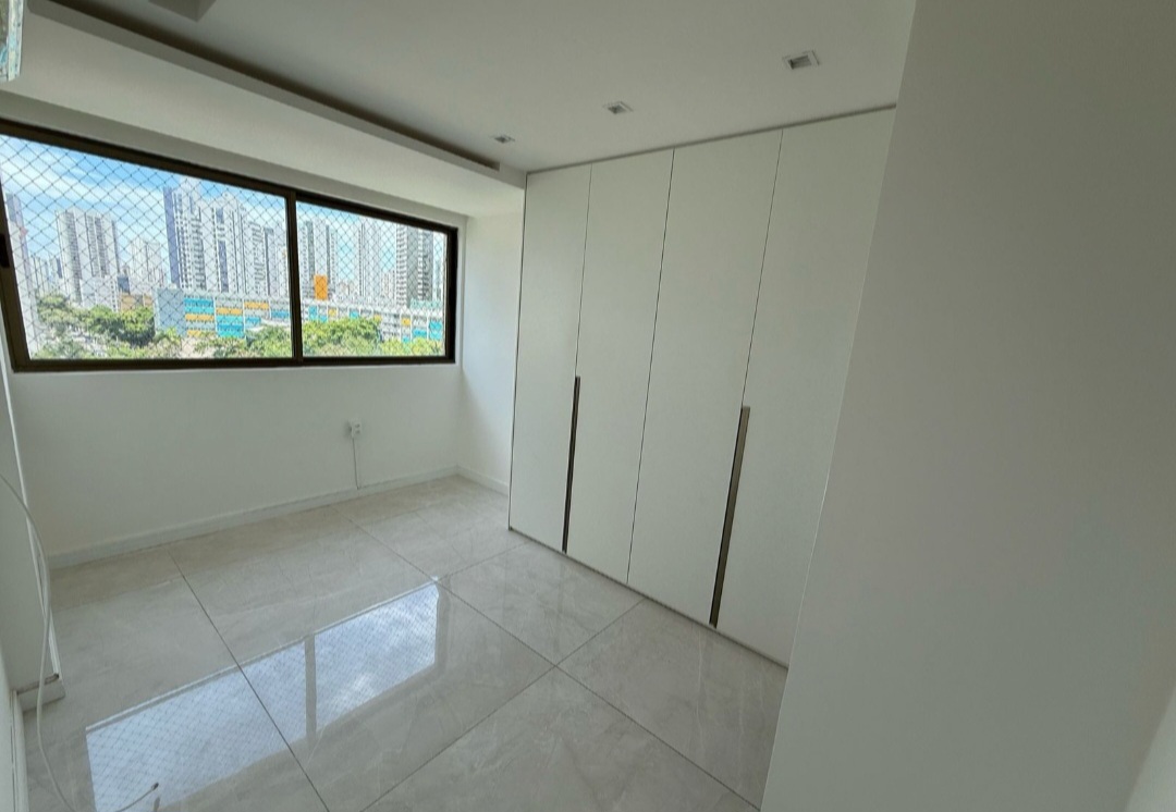 Imagem Apartamento com 4 Quartos à Venda ou Locação, 175 m² em Boa Viagem - Recife