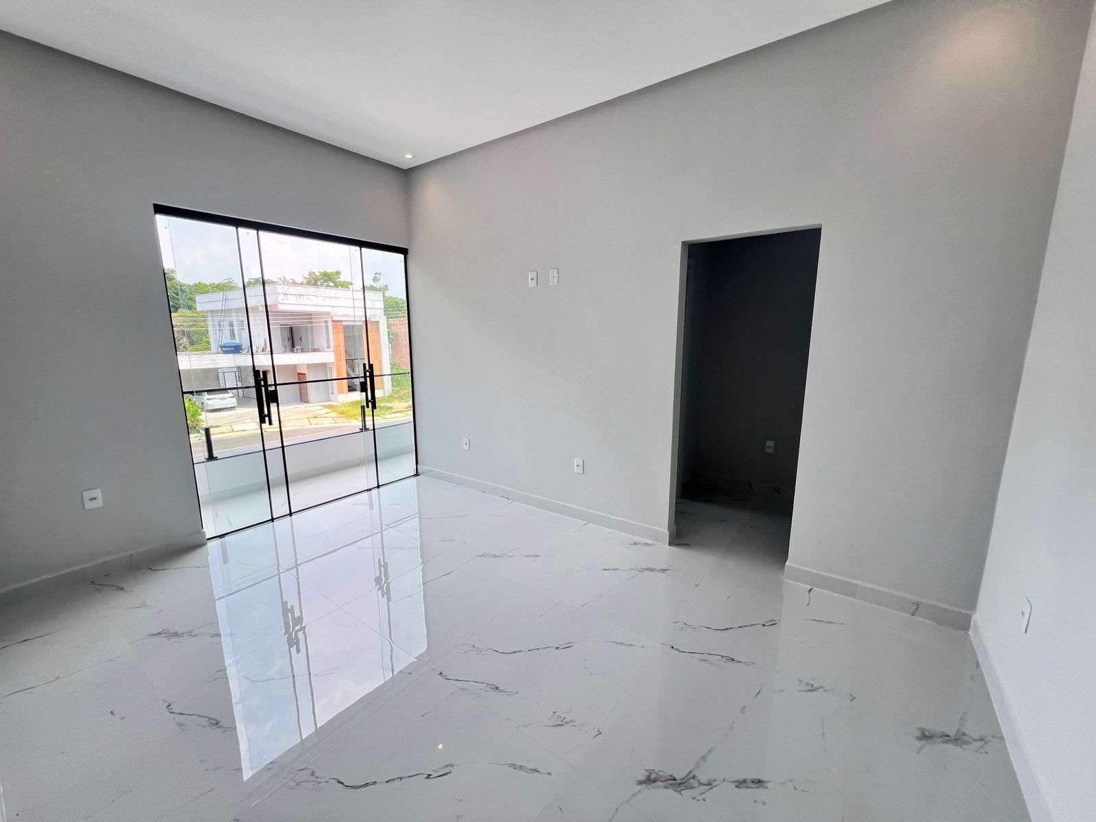Imagem Casa de Condomínio com 4 Quartos à Venda, 368 m²em Ponta Negra - Manaus Imagem Casa de Condomínio com 4 Quartos à Venda, 368 m²em Ponta Negra - Manaus