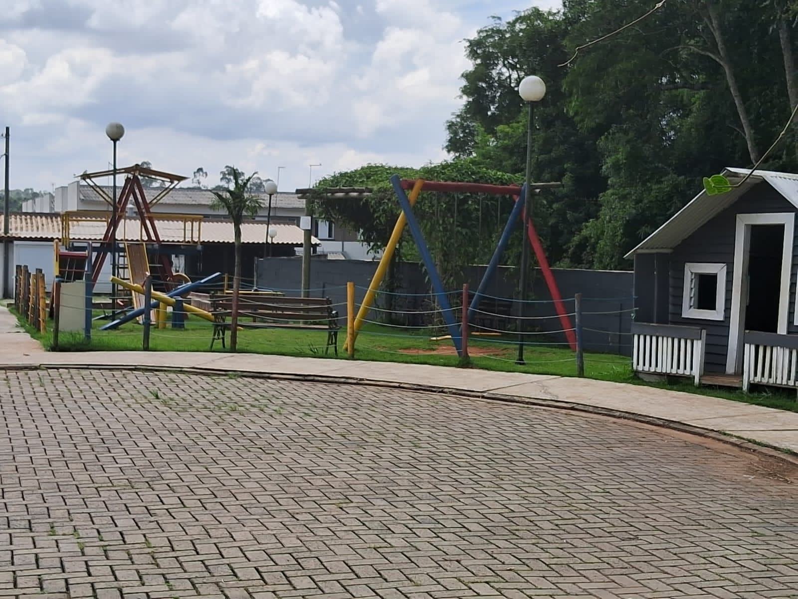 Imagem Casa de Condomínio com 2 Quartos à Venda, 59 m²em Centro (Caucaia do Alto) - Cotia