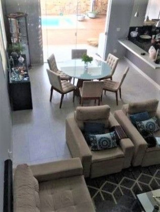 Imagem Casa com 3 Quartos à Venda, 250 m² em Swiss Park - Campinas Imagem Casa com 3 Quartos à Venda, 250 m² em Swiss Park - Campinas