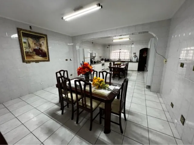 Imagem Sobrado com 2 Quartos à Venda, 250 m²em Jardim Santo Antônio - Santo André