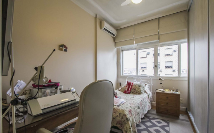 Imagem Apartamento com 4 Quartos à Venda, 155 m² em Bom Fim - Porto Alegre Imagem Apartamento com 4 Quartos à Venda, 155 m² em Bom Fim - Porto Alegre