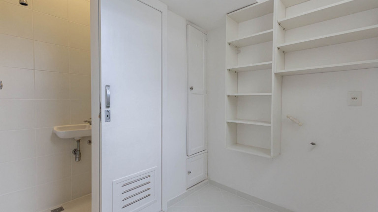 Imagem Apartamento com 2 Quartos à Venda, 64 m² em Ipanema - Rio de Janeiro