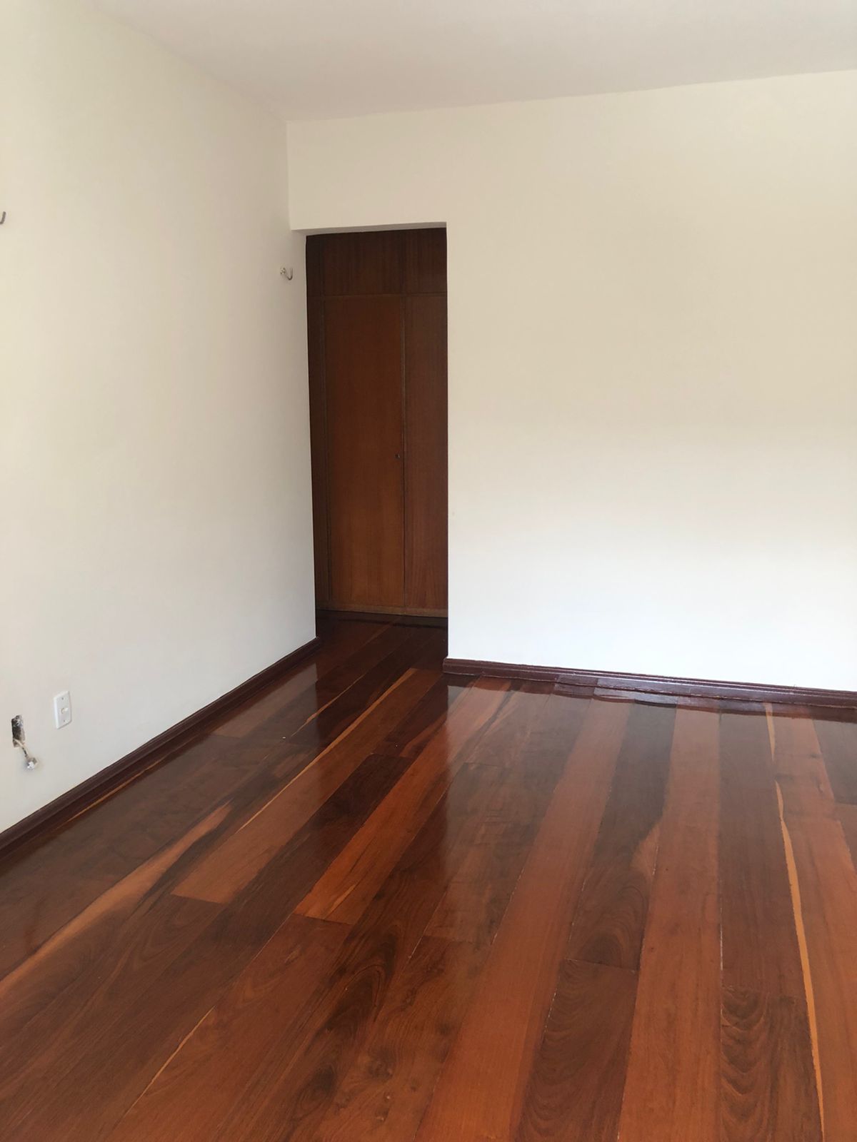 Imagem Apartamento com 3 Quartos à Venda, 133 m²em Meireles - Fortaleza Imagem Apartamento com 3 Quartos à Venda, 133 m²em Meireles - Fortaleza