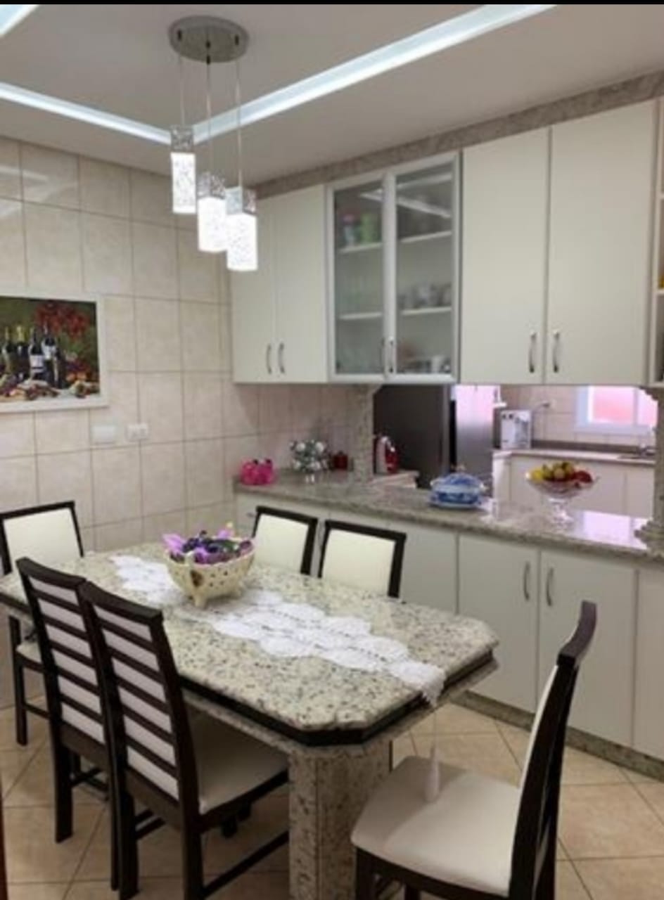 Imagem Sobrado com 3 Quartos à Venda, 196 m²em Rudge Ramos - São Bernardo do Campo Imagem Sobrado com 3 Quartos à Venda, 196 m²em Rudge Ramos - São Bernardo do Campo