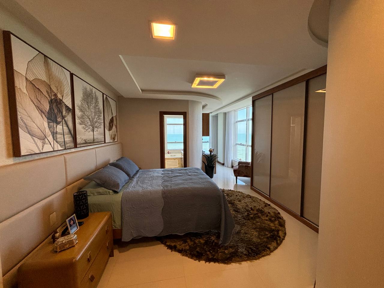 Imagem Apartamento com 4 Quartos à Venda, 211 m²em Centro - Guarapari Imagem Apartamento com 4 Quartos à Venda, 211 m²em Centro - Guarapari