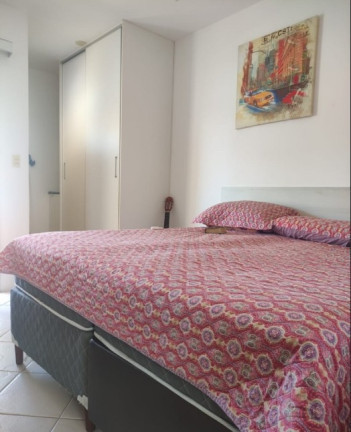 Imagem Casa com 4 Quartos à Venda,  em Buraquinho - Lauro de Freitas